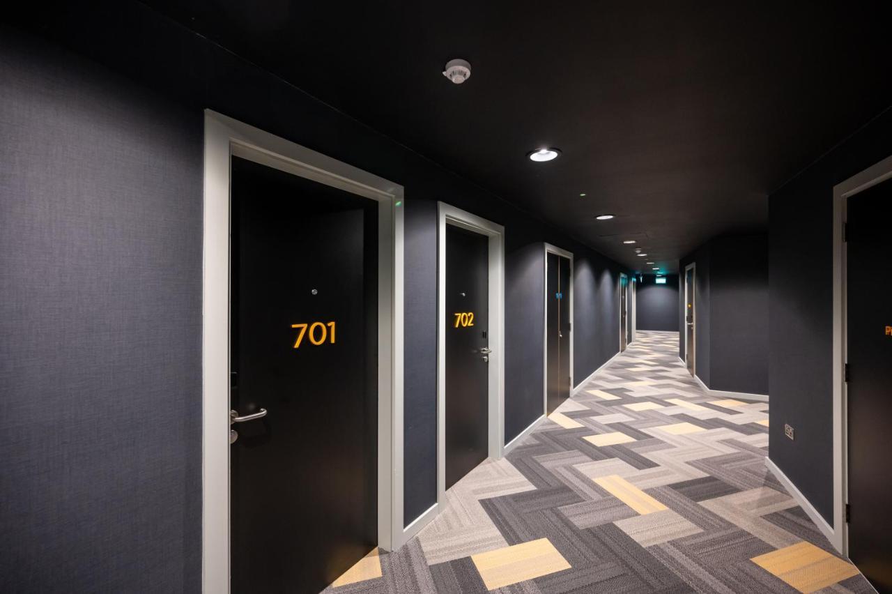 Staycity Quay Apartahotel 4*