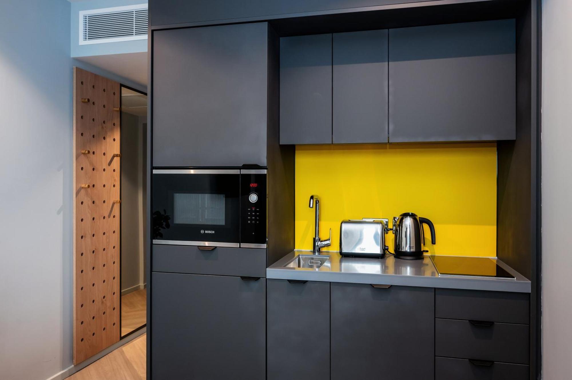 Apartahotel Staycity Quay 4*
